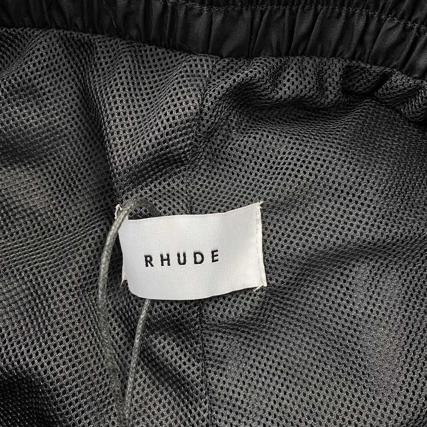RHUDE RH LOGO SHORTS BLACK ON BLACK - Phantom Kicks