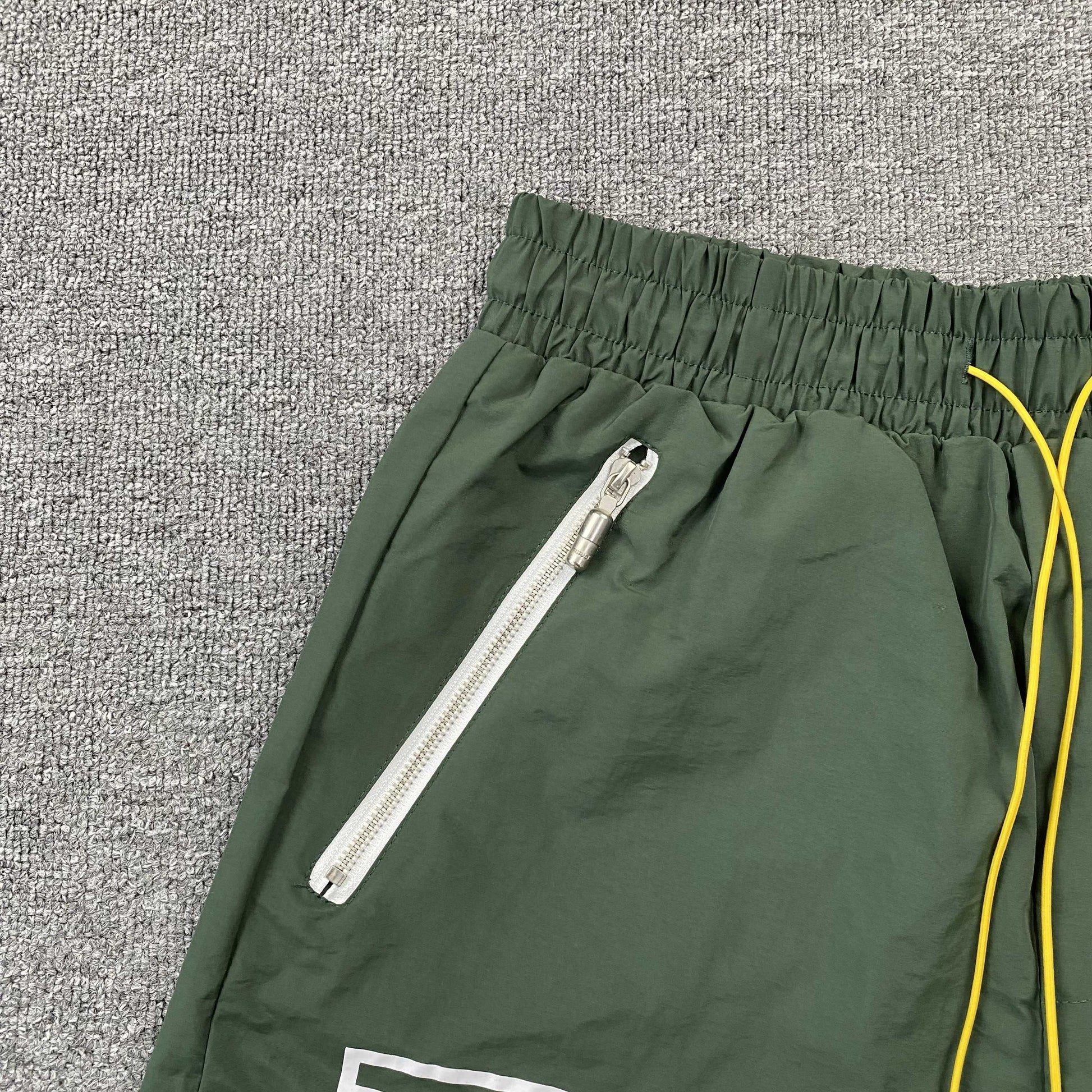 RHUDE RH LOGO SHORTS GREEN - Phantom Kicks