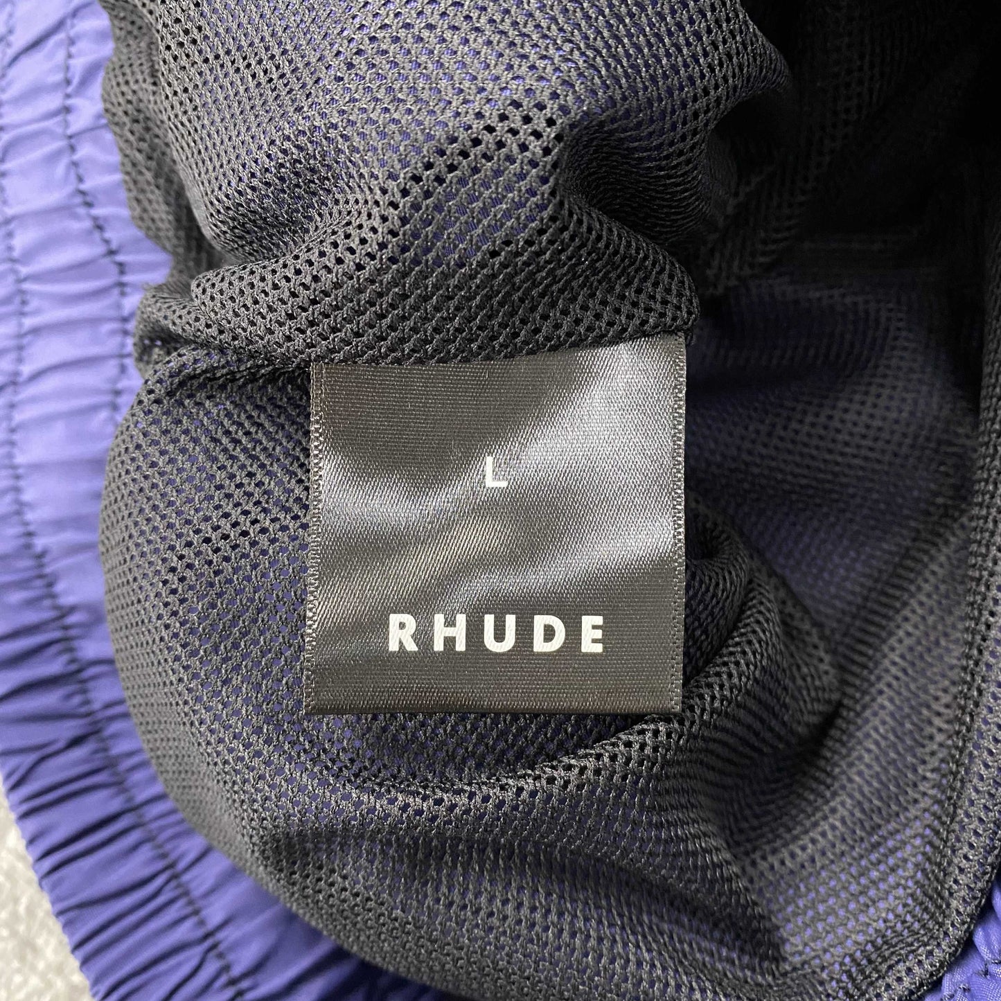 RHUDE RH LOGO SHORTS NAVY - Phantom Kicks