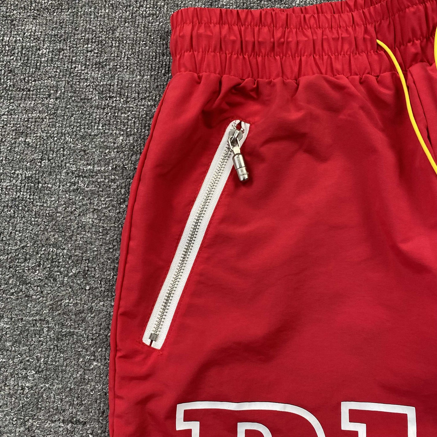 RHUDE RH LOGO SHORTS RED - Phantom Kicks