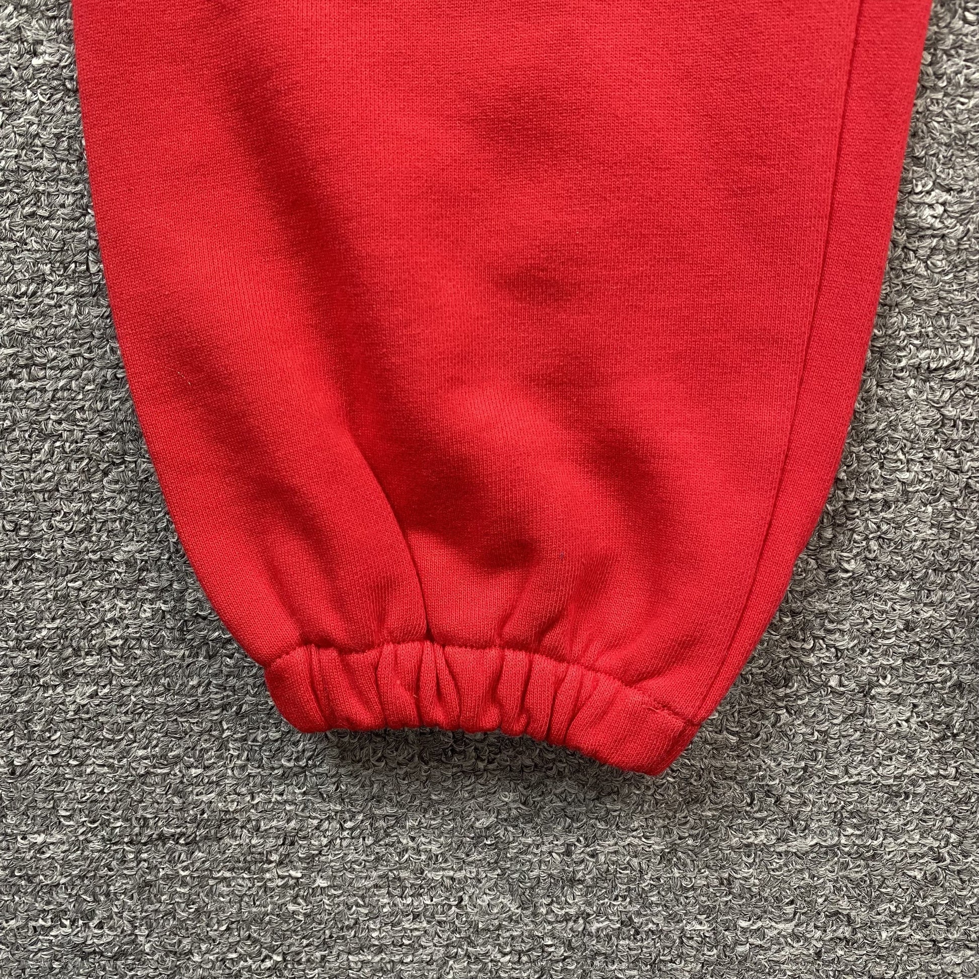 SP5DER BELUGA SWEATPANTS RED - Phantom Kicks
