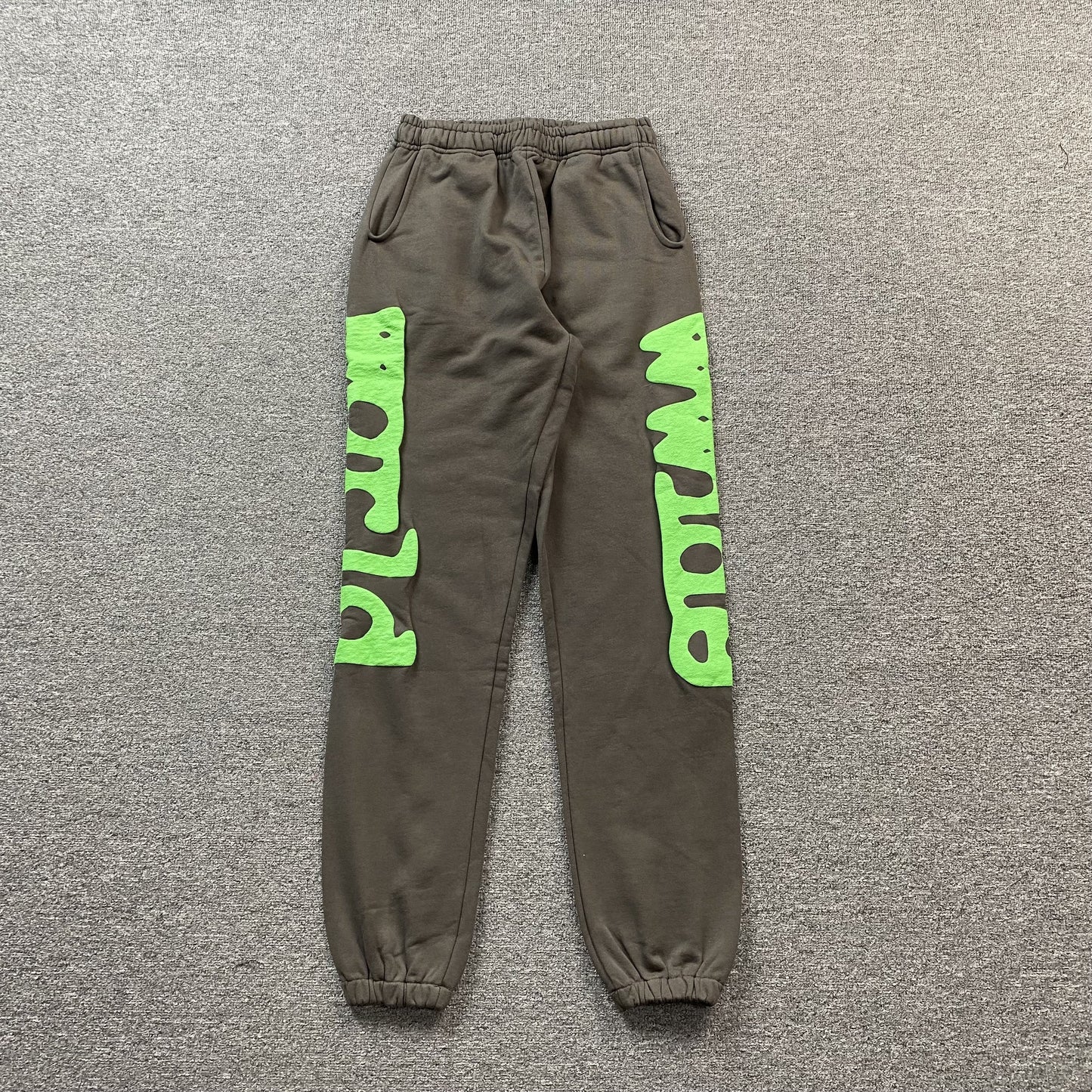 SP5DER BELUGA SWEATPANTS SLATE GREY/GREEN - Phantom Kicks