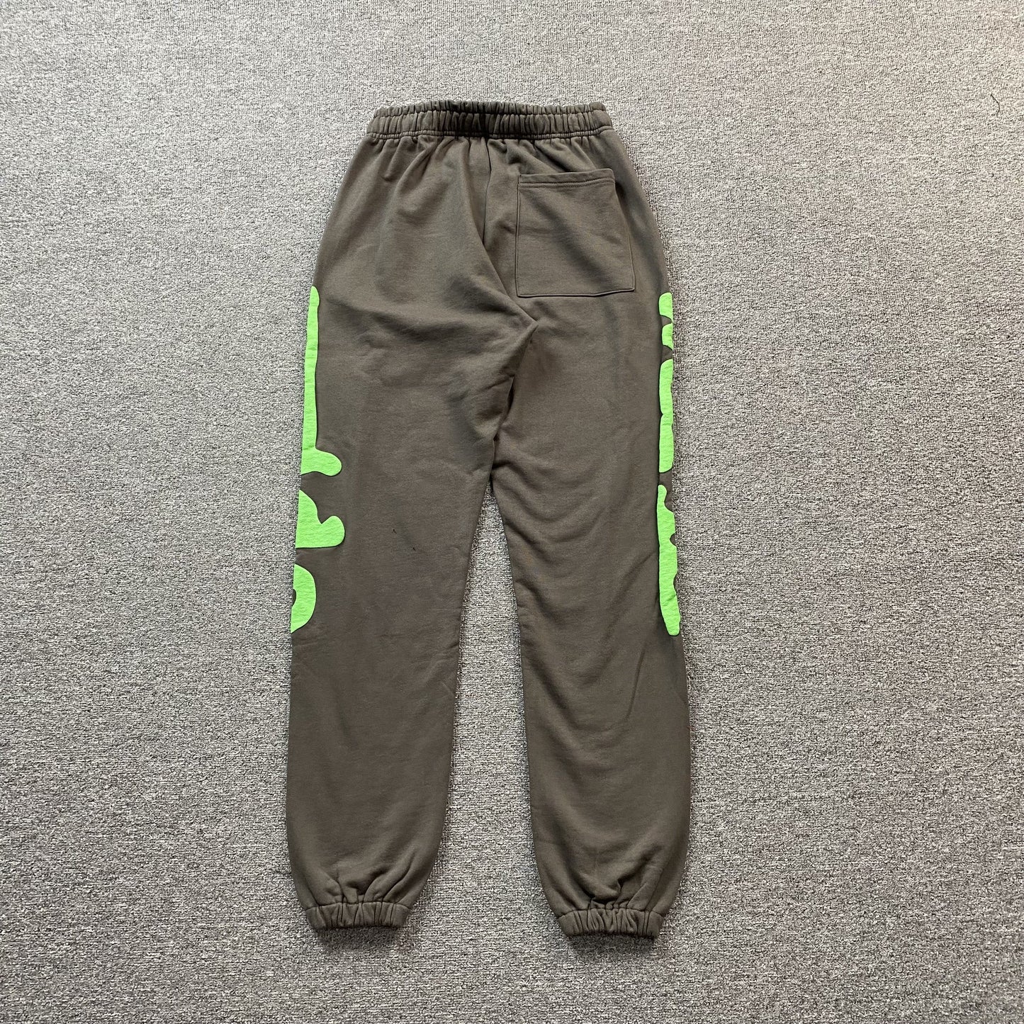 SP5DER BELUGA SWEATPANTS SLATE GREY/GREEN - Phantom Kicks