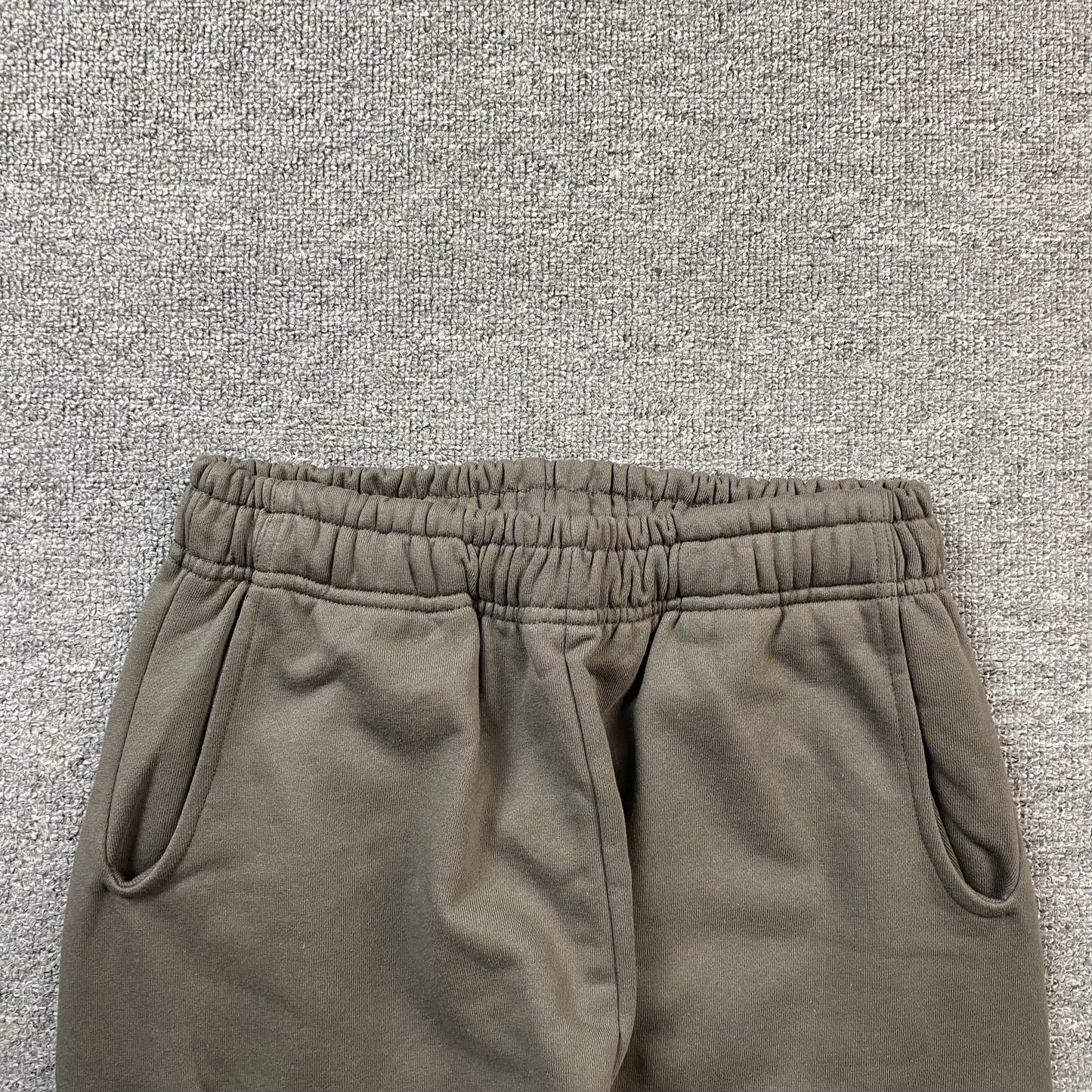 SP5DER BELUGA SWEATPANTS SLATE GREY/GREEN - Phantom Kicks