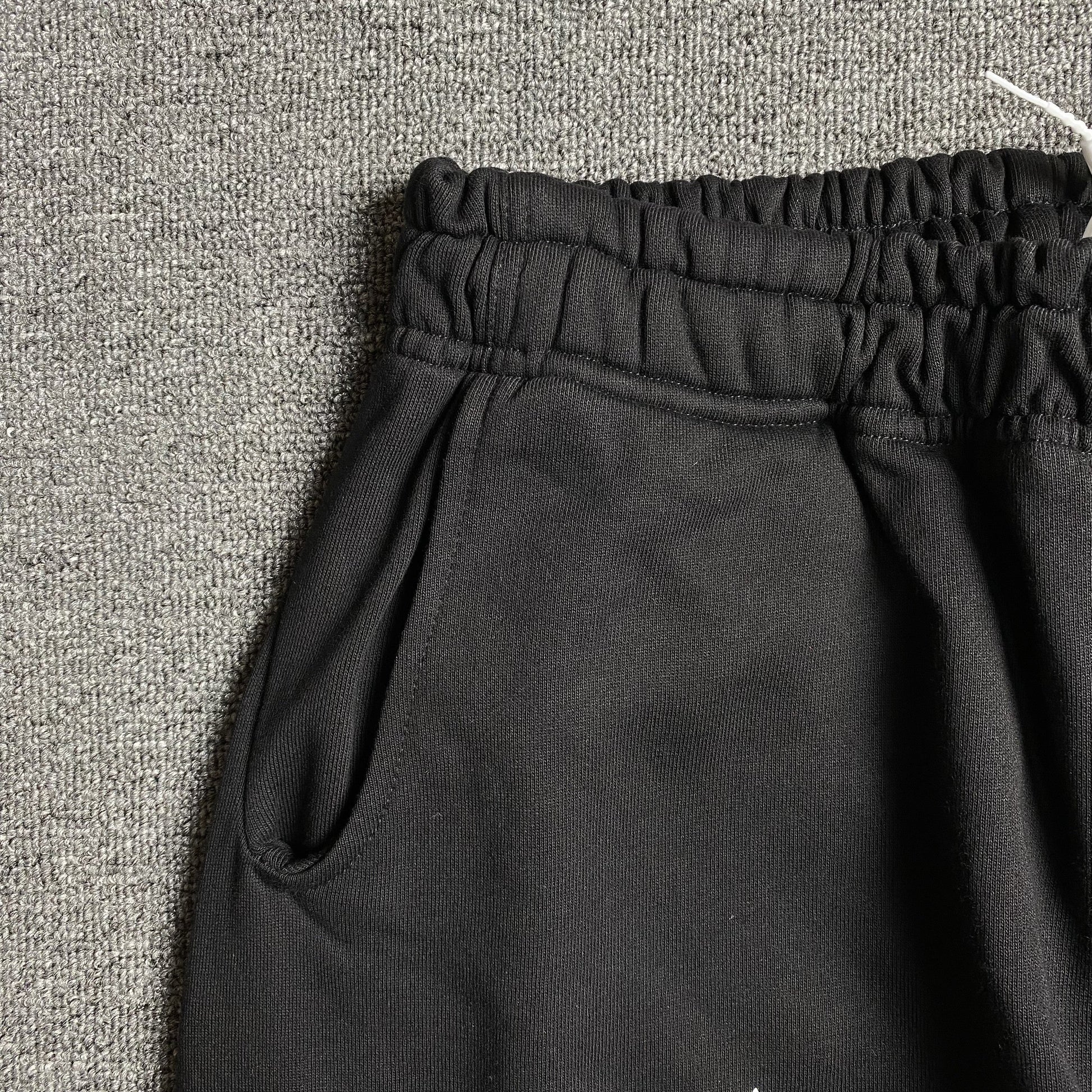 SP5DER JEFFERY SWEATPANTS BLACK - Phantom Kicks