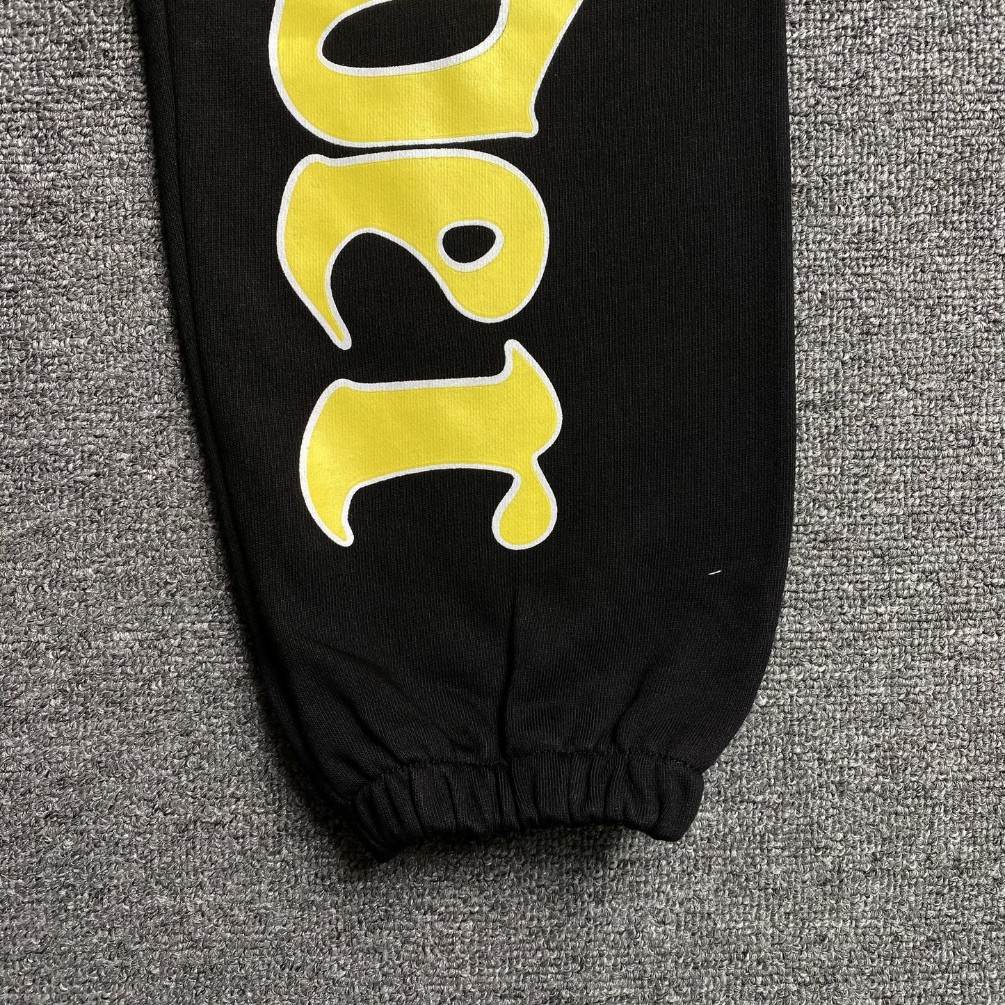 SP5DER JEFFERY SWEATPANTS BLACK - Phantom Kicks