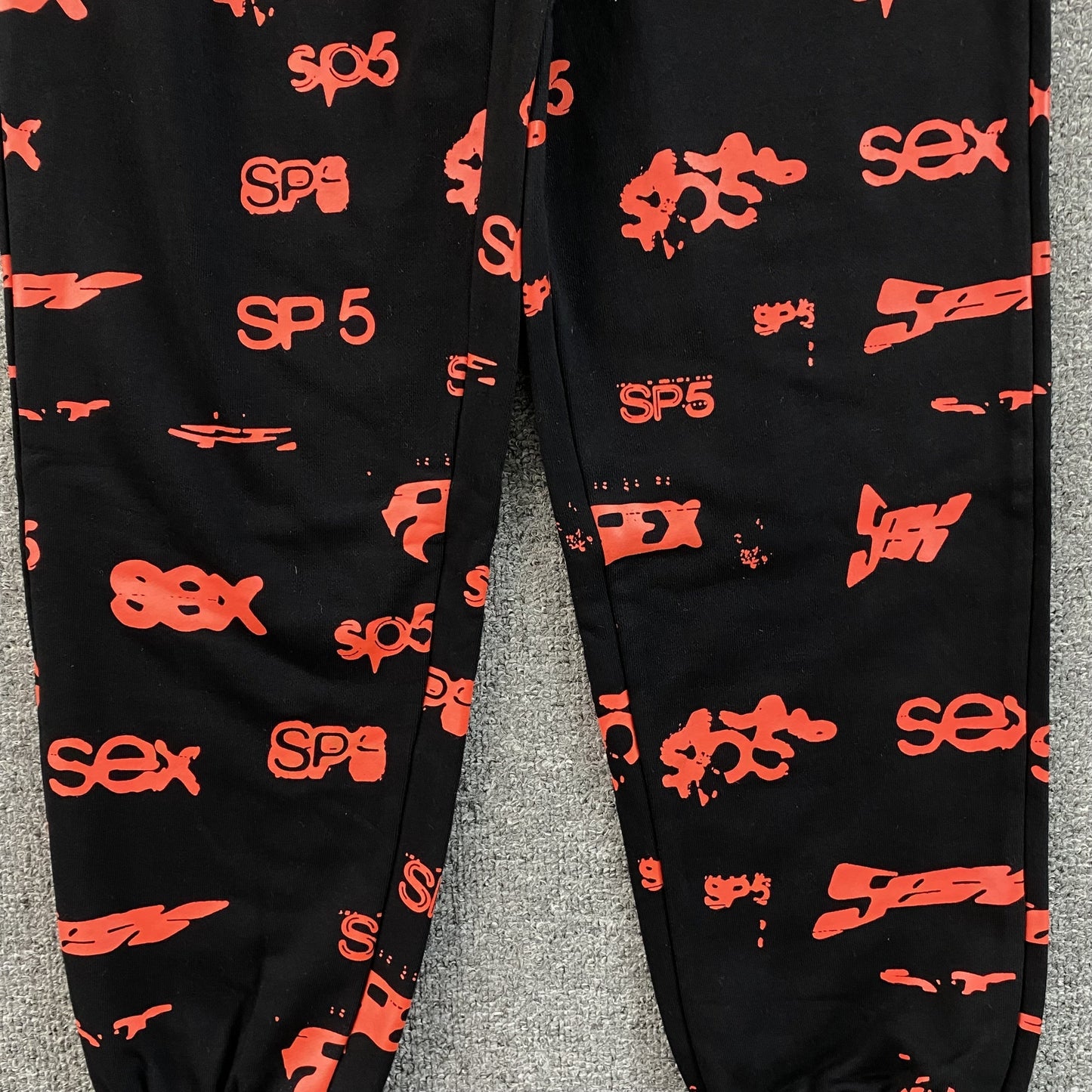 SP5DER SEX AOP SWEATPANTS BLACK - Phantom Kicks