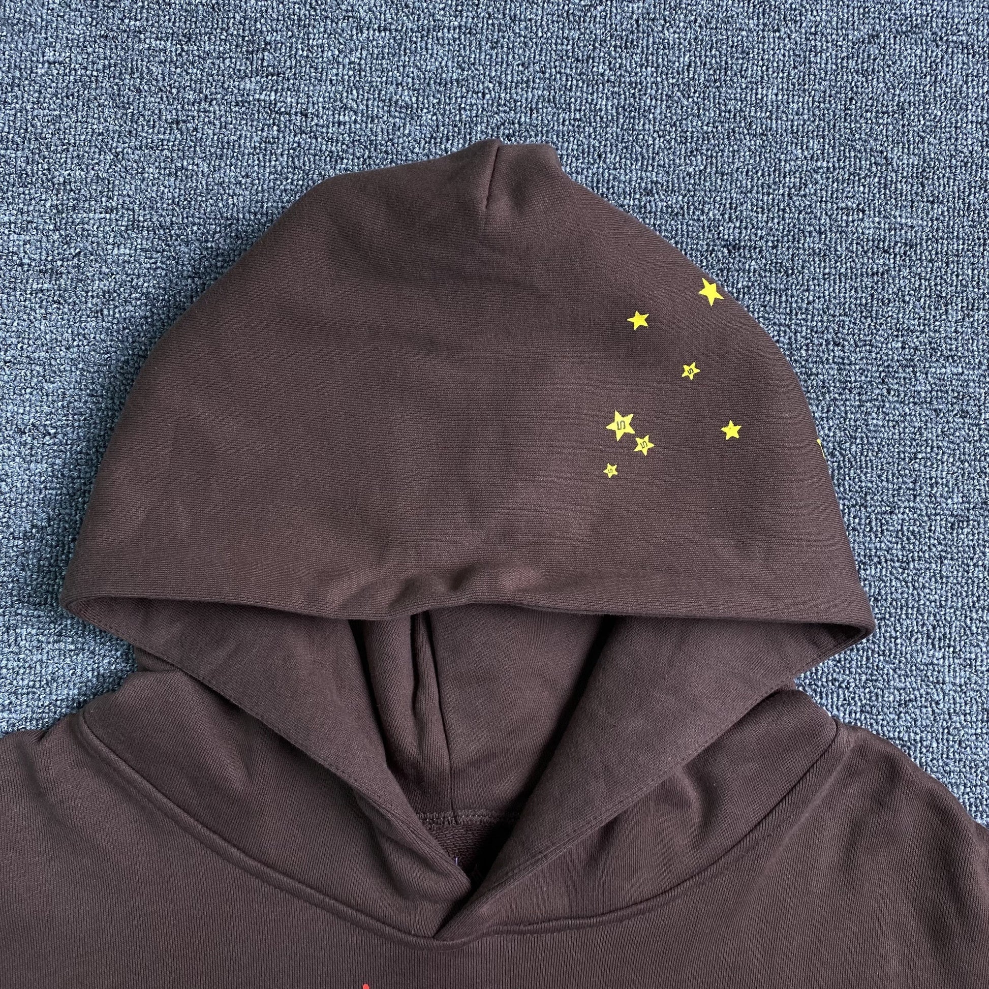 SP5DER WEB HOODIE BROWN - Phantom Kicks