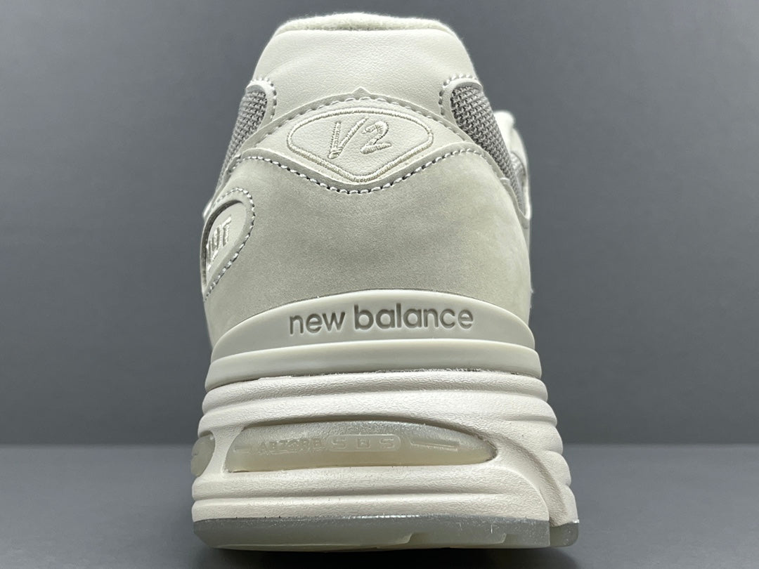 STONE ISLAND x 991v2 MADE IN ENGLAND GHOST PACK BEIGE - Phantom Kicks