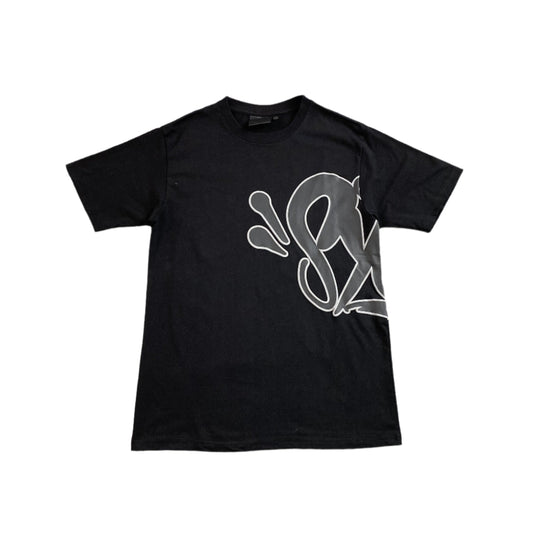 SYNA WORLD T-SHIRT BLACK - Phantom Kicks