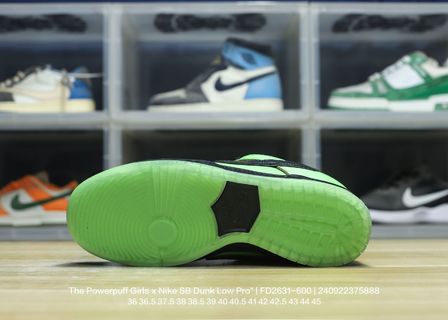 DUNK Green Powerpuff Girls - Phantom Kicks