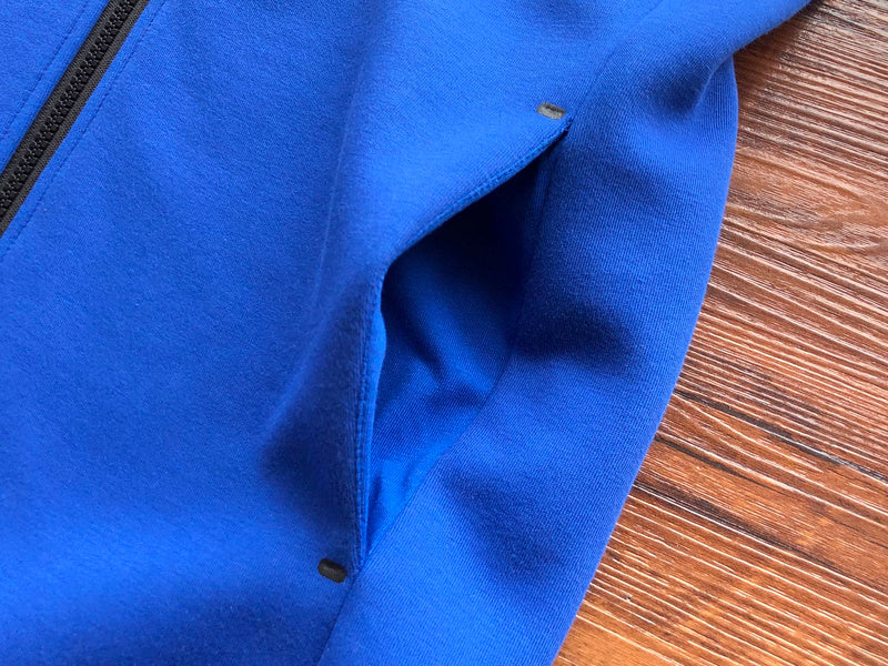 NIKE TECH FLEECE HOODIE x SANGRIA/GAME ROYAL - Phantom Kicks