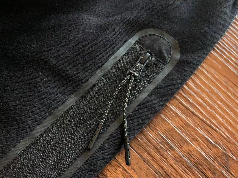 NIKE TECH FLEECE HOODIE x BLACK/DARK SMOKE GREY - Phantom Kicks