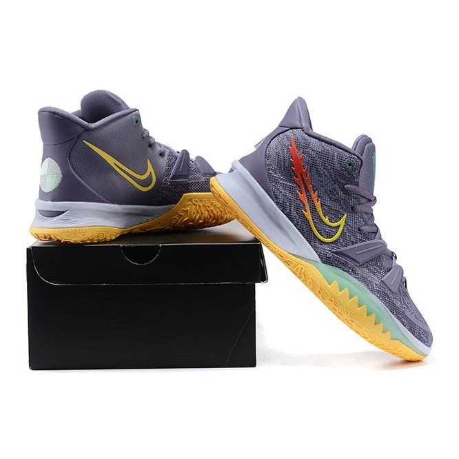 NIKE KYRIE 7 x DAYBREAK - Phantom Kicks
