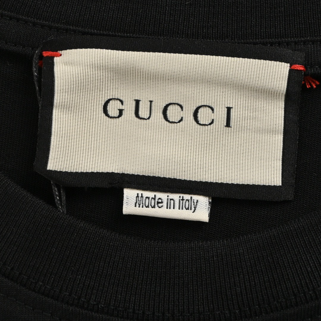 Gucci Black T-Shirt with Heart Graphic - Phantom Kicks