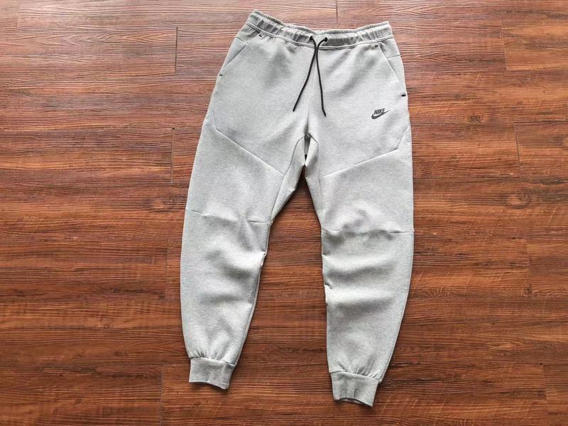 NIKE TECH FLEECE PANTS x GREY - Phantom Kicks