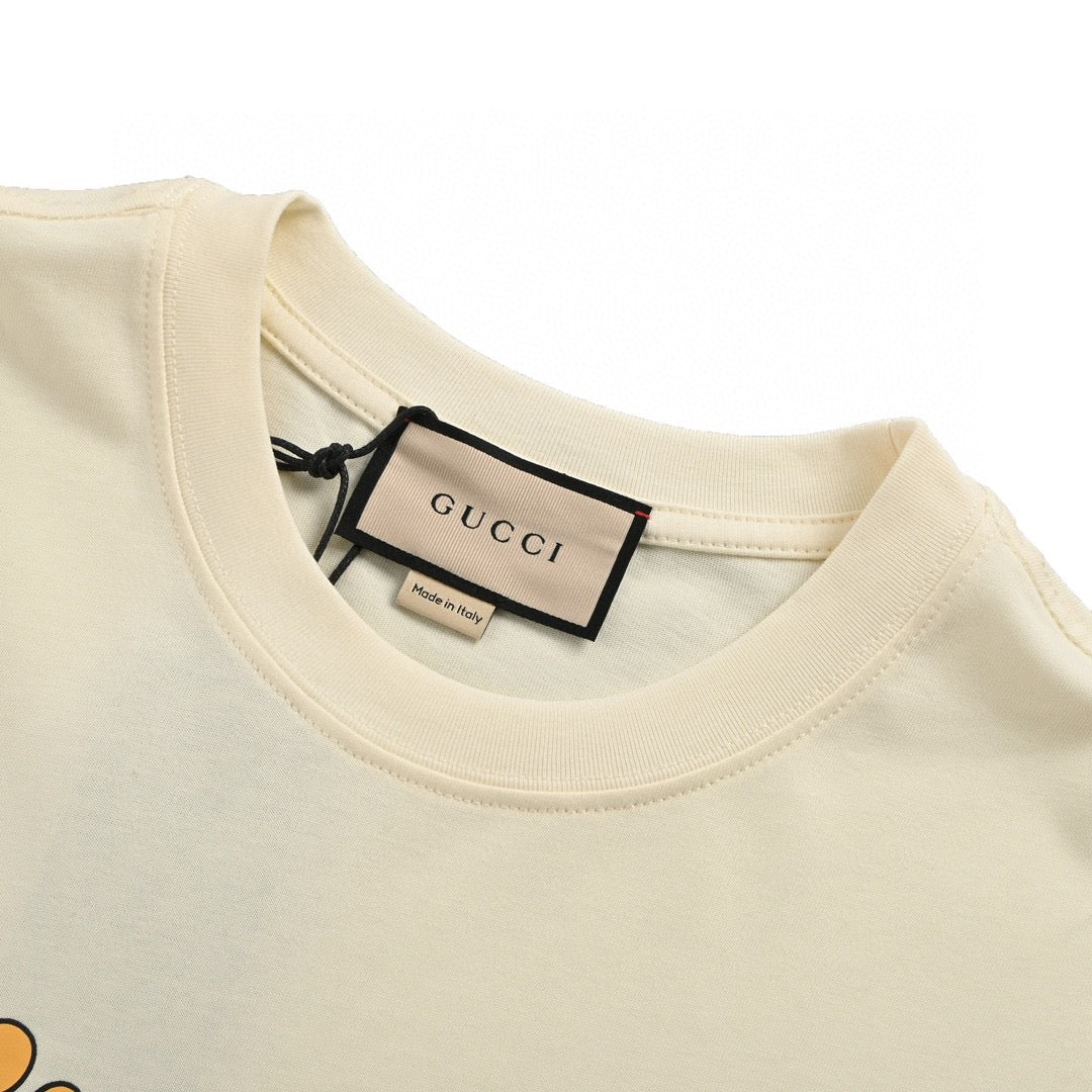 Gucci White T-Shirt with Dragon Graphic - Phantom Kicks