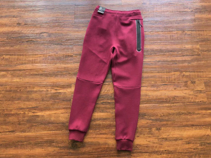 NIKE TECH FLEECE PANTS x BURGUNDY - Phantom Kicks