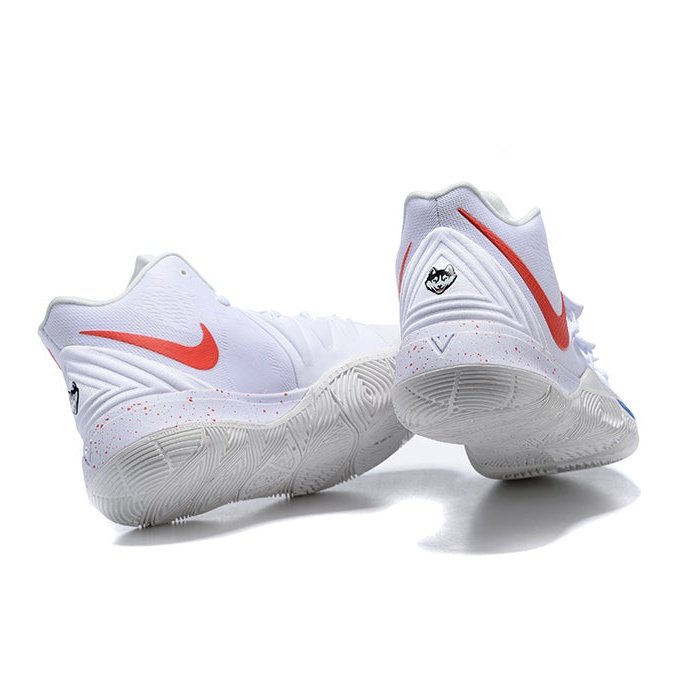 NIKE KYRIE 5 x UCONN HOME PE - Phantom Kicks