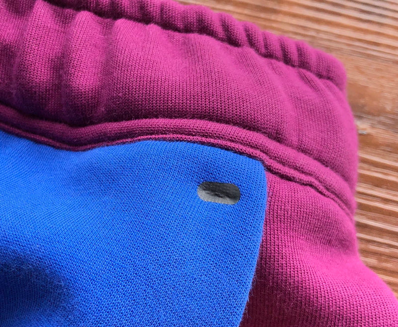NIKE TECH FLEECE PANTS x SANGRIA/GAME ROYAL - Phantom Kicks