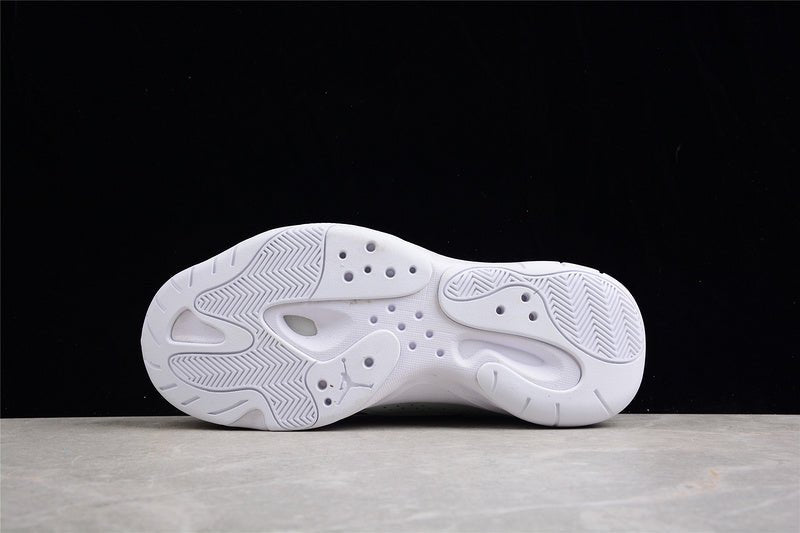 AIR JORDAN 11 CMFT LOW BARELY GREEN/WHITE/BLACK/BARELY GREEN - Phantom Kicks