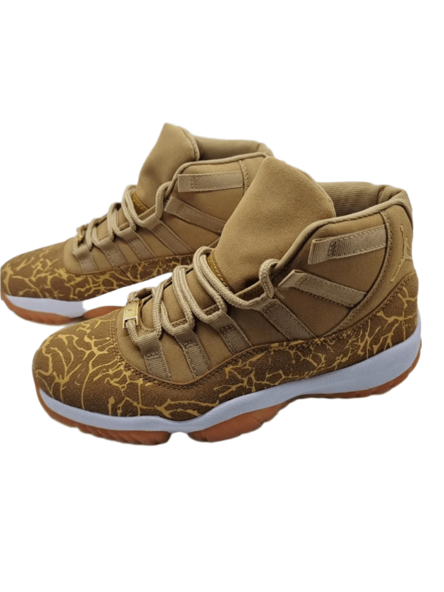 AIR JORDAN 11 "Gold Olive" - Phantom Kicks