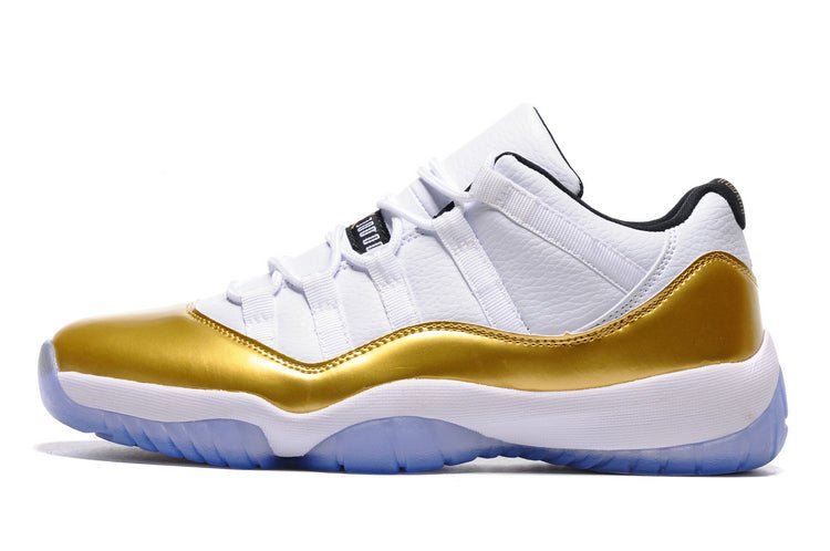 AIR JORDAN 11 Low "Olympic" - Phantom Kicks