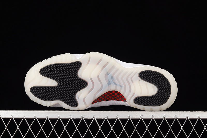 AIR JORDAN 11 RETRO 72-10 BLACK/BLACK/VARSITY RED - Phantom Kicks