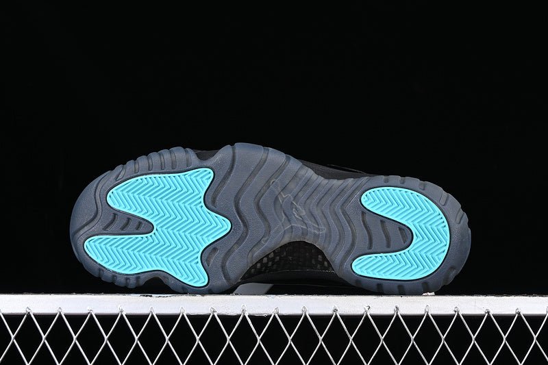 AIR JORDAN 11 RETRO BLACK/GAMMA BLUE-VARSITY MAIZE - Phantom Kicks