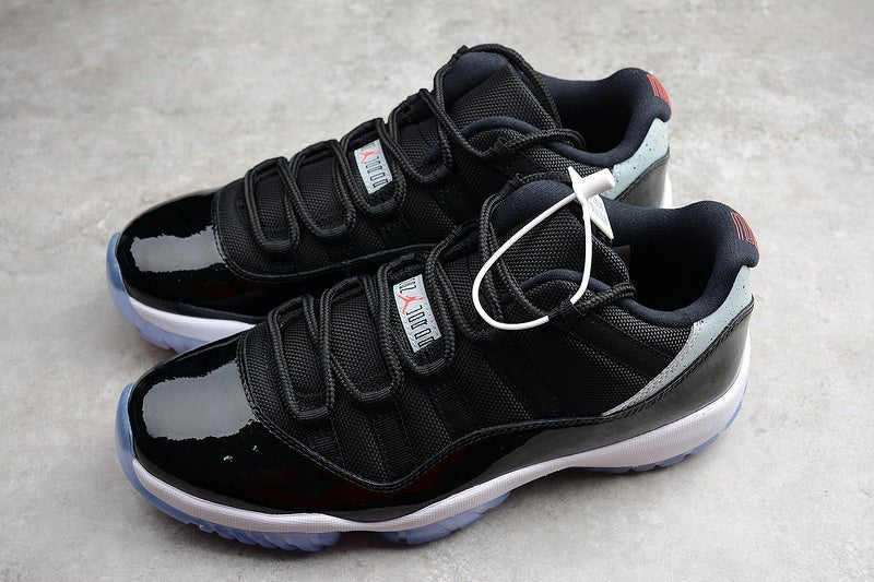 AIR JORDAN 11 RETRO BLACK/INFRARED 23-PR PLATINUM - Phantom Kicks