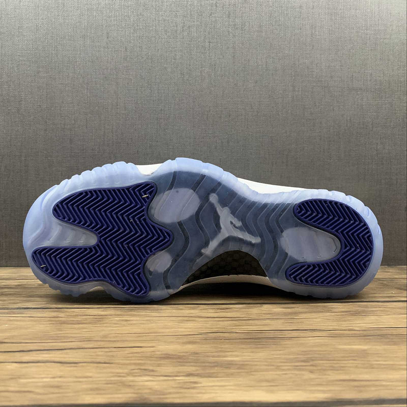 AIR JORDAN 11 RETRO LOW CONCORD WHITE/BLACK - Phantom Kicks