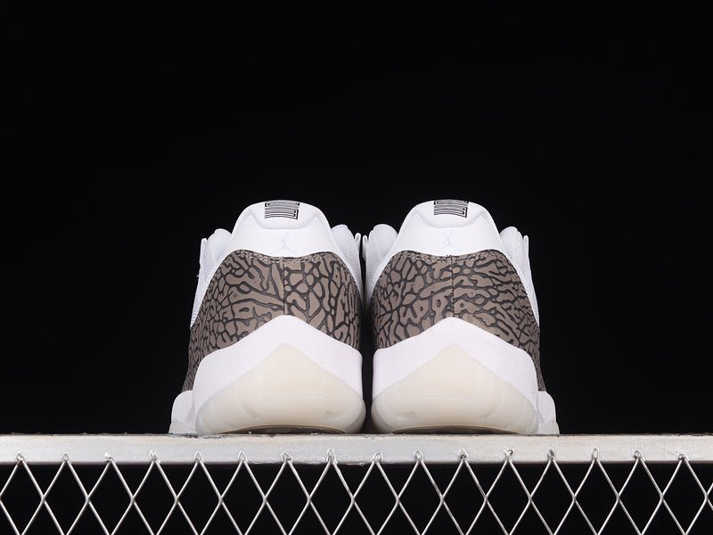 AIR JORDAN 11 RETRO LOW WHITE/UNIVERSITY BLUE - Phantom Kicks