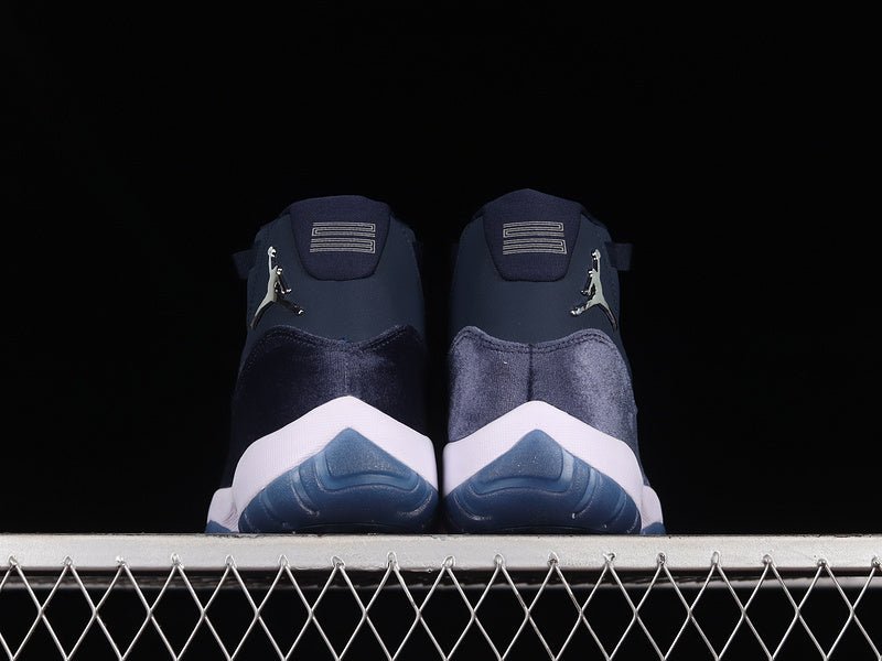 AIR JORDAN 11 RETRO NAVY VELVET MIDNIGHT NAVY/METALLIC SILVER/WHITE - Phantom Kicks