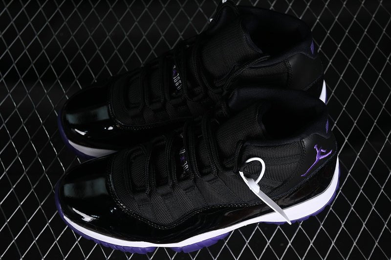 AIR JORDAN 11 RETRO WHITE/BLACK/PURPLE - Phantom Kicks