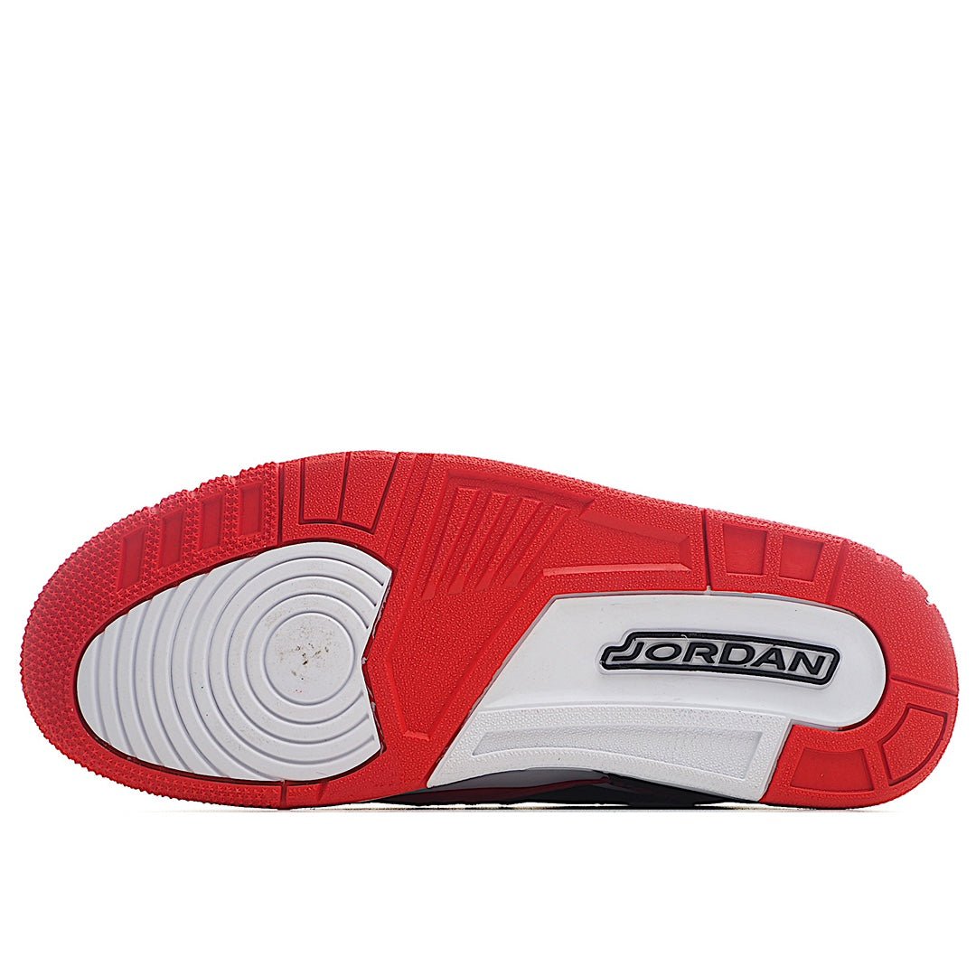 AIR JORDAN 11 "White/Red/Black" - Phantom Kicks