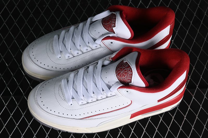 AIR JORDAN 2/3 RETRO WHITE/VARSITY RED/SAIL/CEMENT GREY - Phantom Kicks