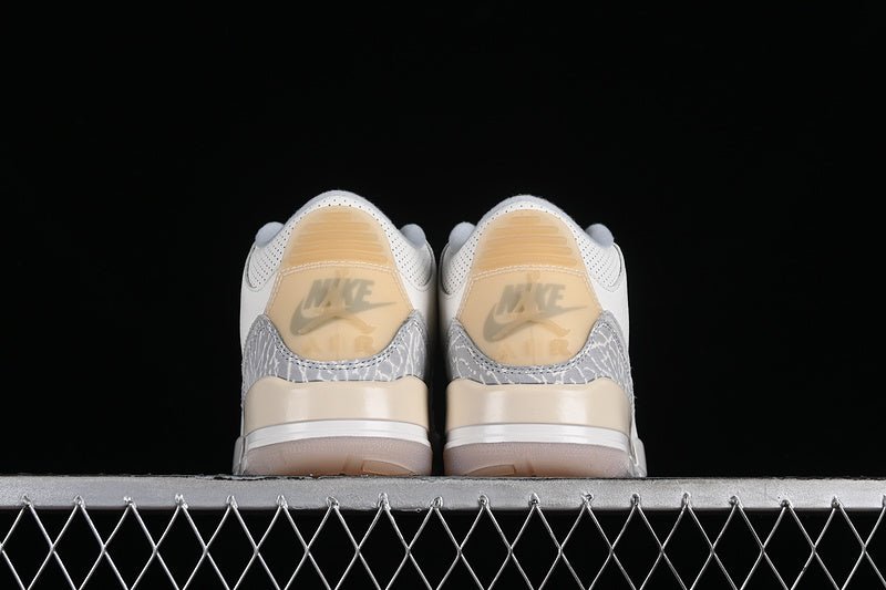 AIR JORDAN 3 CRAFT IVORY IVORY/GREY MIST/CREAM - Phantom Kicks