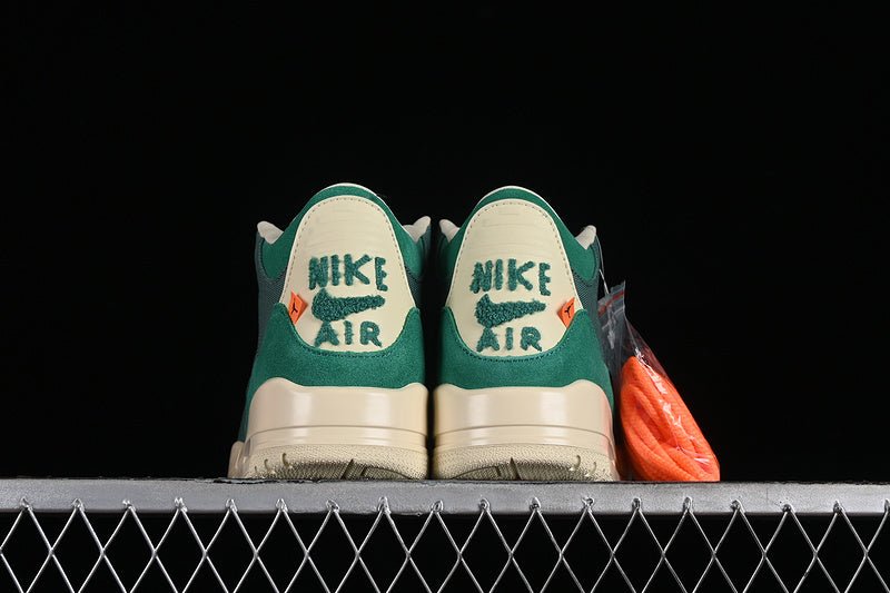AIR JORDAN 3 RETRO BICOASTAL/BLACK/MALACHITE/FOSSIL - Phantom Kicks