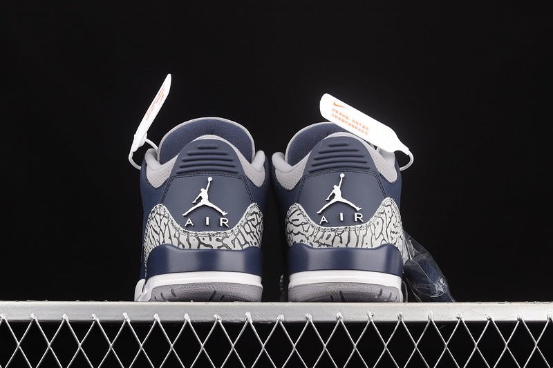 AIR JORDAN 3 RETRO GEORGETOWN MIDNIGHT NAVY/CEMENT GREY/WHITE - Phantom Kicks