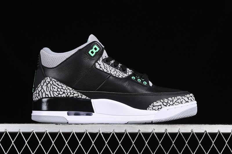 AIR JORDAN 3 RETRO GREEN GLOW BLACK/GREEN GLOW/WOLF GREY/WHITE - Phantom Kicks