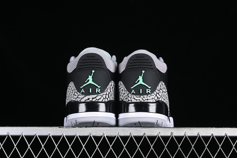 AIR JORDAN 3 RETRO GREEN GLOW BLACK/GREEN GLOW/WOLF GREY/WHITE - Phantom Kicks