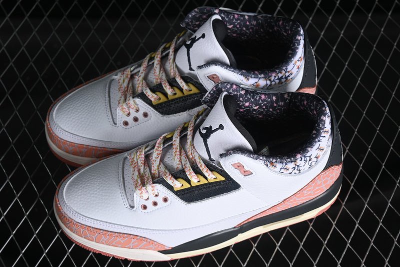 AIR JORDAN 3 RETRO GS WHITE/ANTHRACITE/RED STARDUST/SAIL/SATURN GOLD - Phantom Kicks