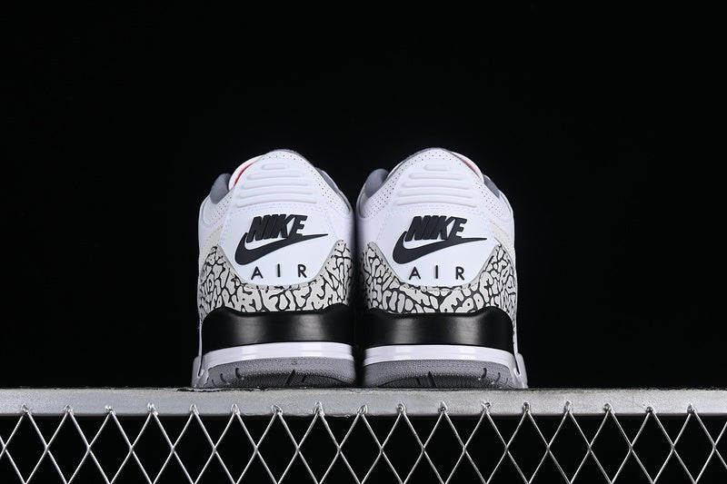 JORDAN 3 RETRO x JTH SUPER BOWL - Phantom Kicks