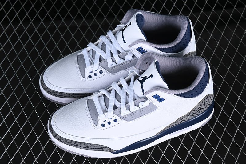 AIR JORDAN 3 RETRO MIDNIGHT NAVY WHITE/BLACK/GREY/BLUE - Phantom Kicks
