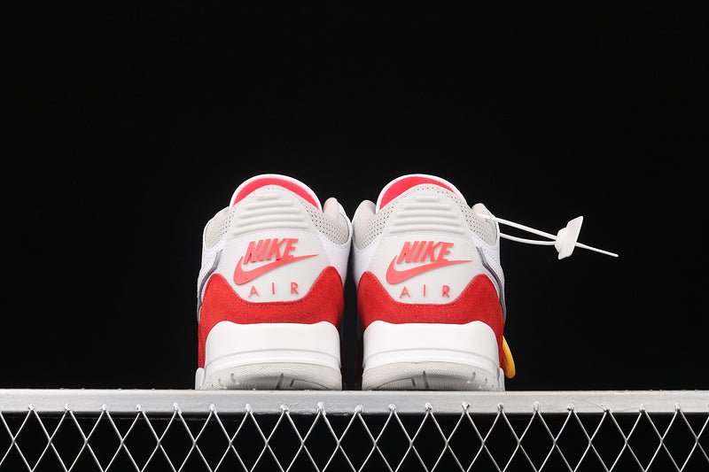 AIR JORDAN 3 RETRO TINKER WHITE/UNIVERSITY RED-NEUTRAL GREY - Phantom Kicks