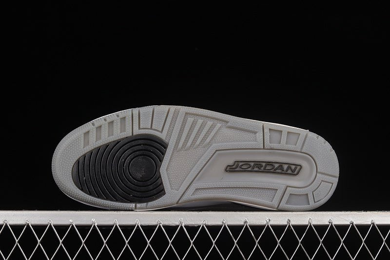 AIR JORDAN 3 RETRO WOLF GREY/BLACK/WHITE - Phantom Kicks
