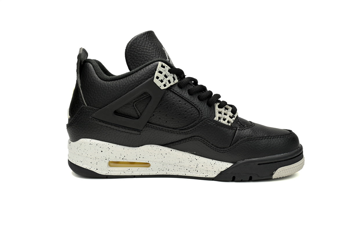 Air Jordan 4 Retro Oreo - Phantom Kicks
