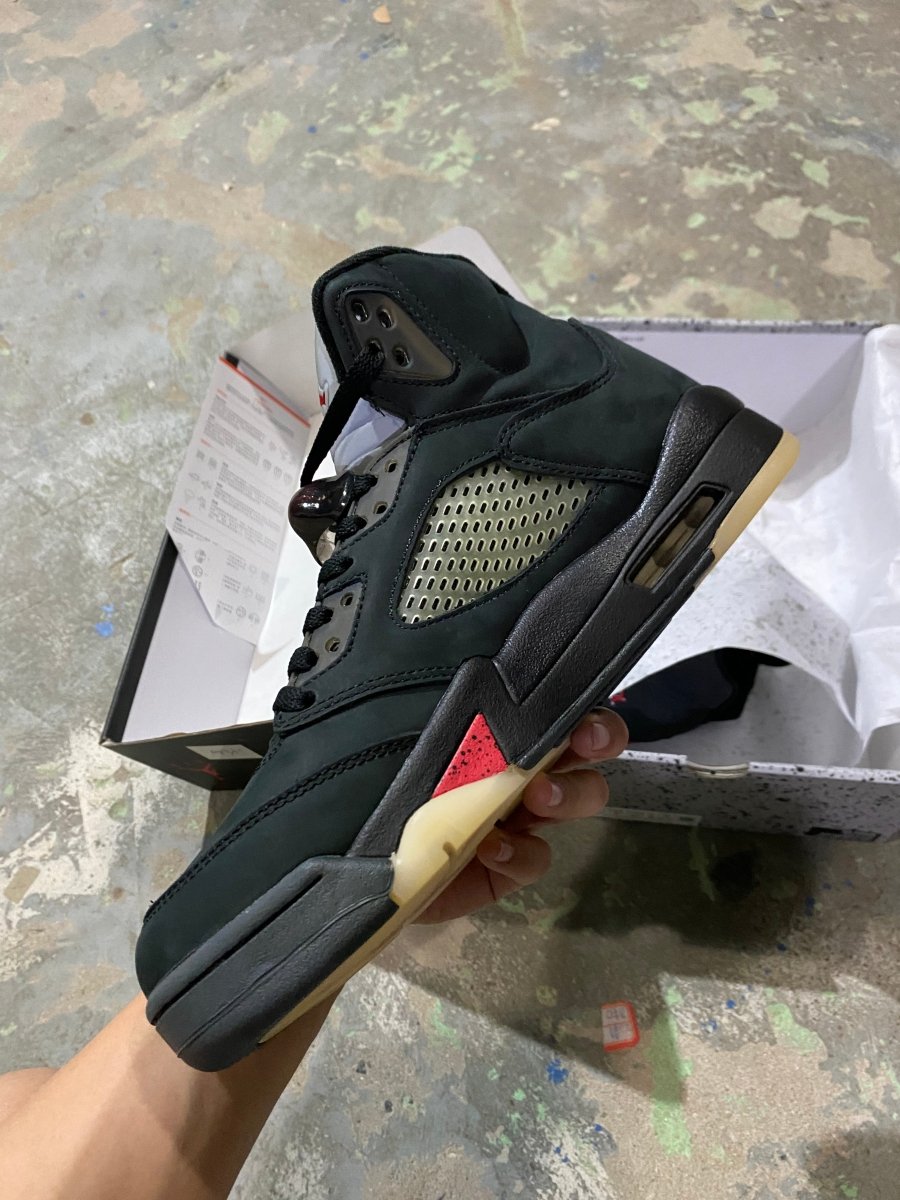 Air Jordan 5 "Anthracite" - Phantom Kicks