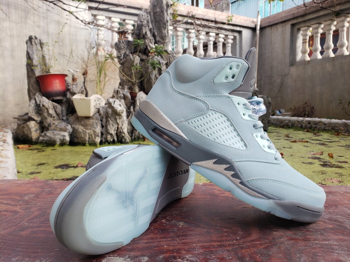 Air Jordan 5 "Island Green" - Phantom Kicks