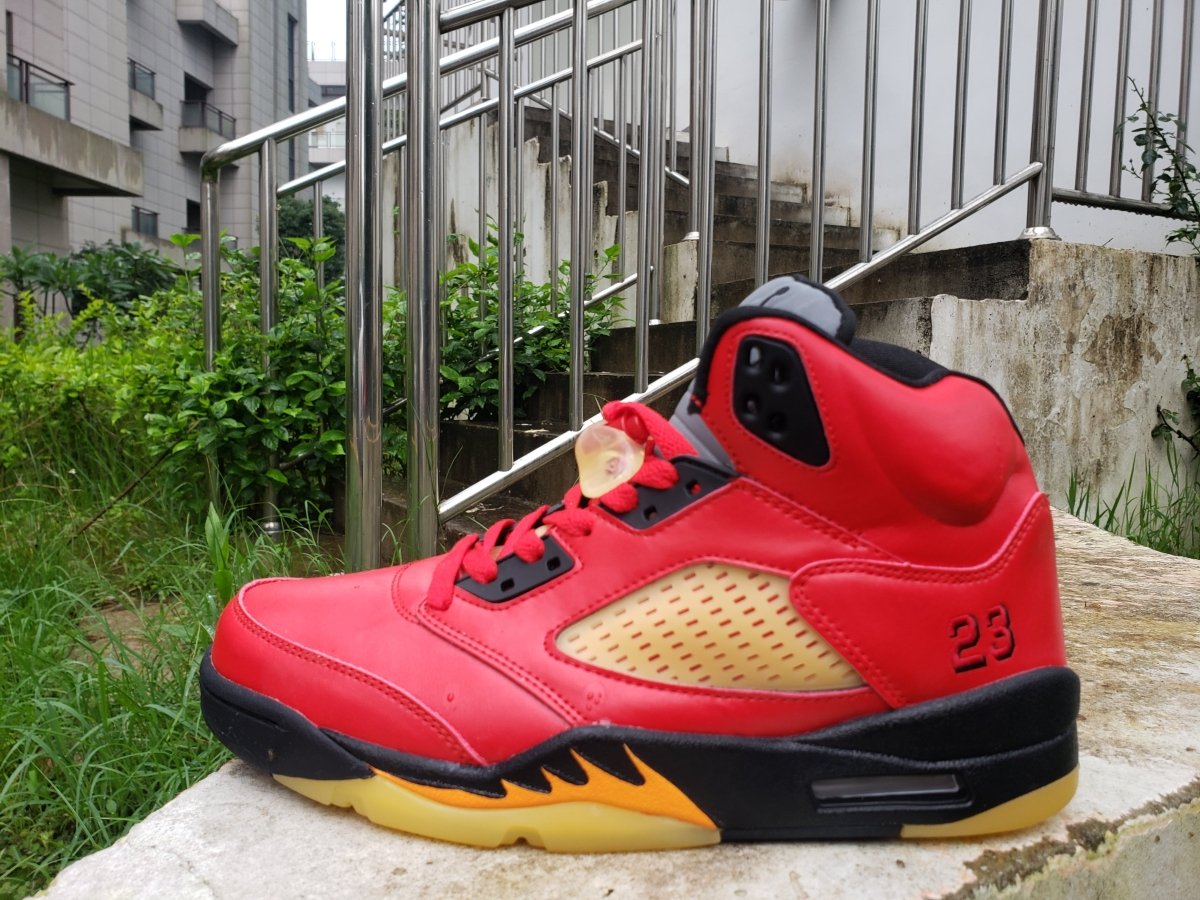Air Jordan 5 "Raging Bull" - Phantom Kicks